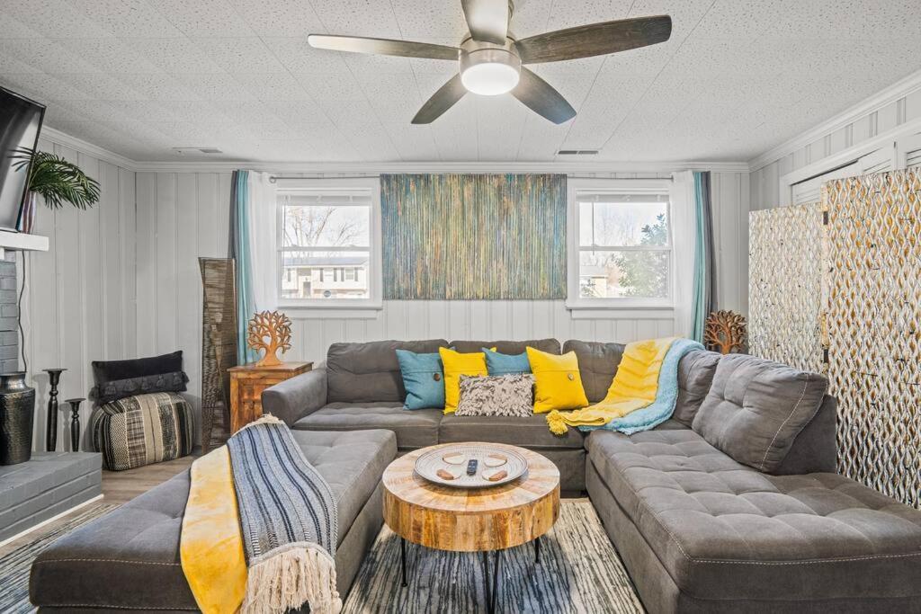 Villa Stylish Haven 11 Minutes From The Richmond Airport Exterior foto