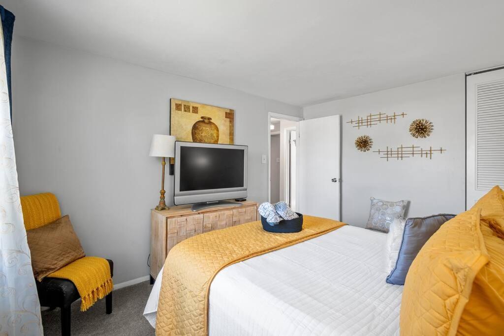 Villa Stylish Haven 11 Minutes From The Richmond Airport Exterior foto