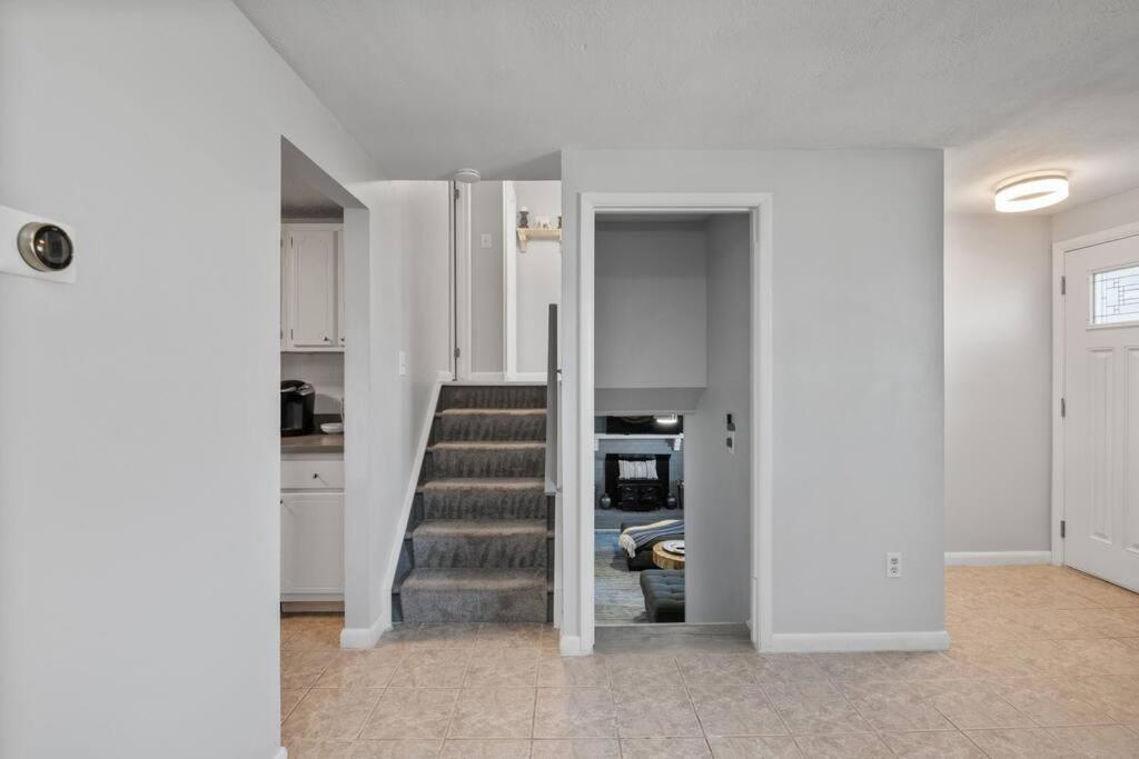 Villa Stylish Haven 11 Minutes From The Richmond Airport Exterior foto