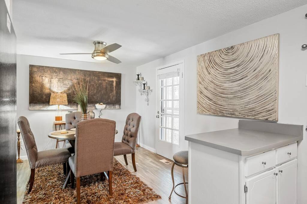 Villa Stylish Haven 11 Minutes From The Richmond Airport Exterior foto